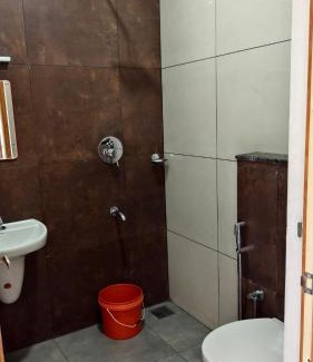 Thalassery Hotel | Nelleri Residency Managed By Vaishno Hospitality