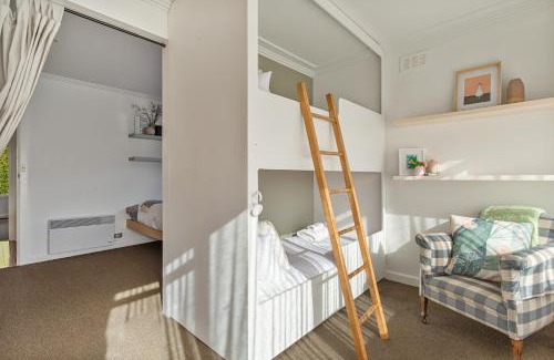 Newstead House | Nellie's Nest- A Stylish Retreat in Leafy Newstead