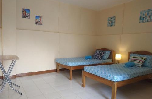 Port Barton House | Nelmann's Nipa Huts