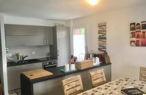 Saint-Pierre-de-Clages Apartment | Nendaz Centre Superbe Appartement 3 p. 75m2 Avec Piscine Parking et vue
