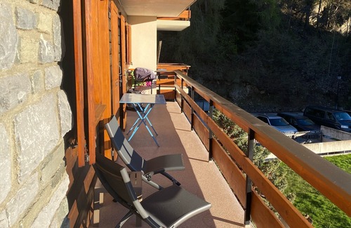 Saint-Pierre-de-Clages Apartment | Nendaz Centre Superbe Appartement 3 p. 75m2 Avec Piscine Parking et vue