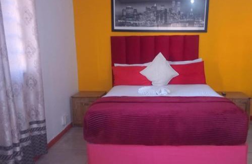 Goodwood Bed & Breakfast | Neo & Ruks excellent Rooms