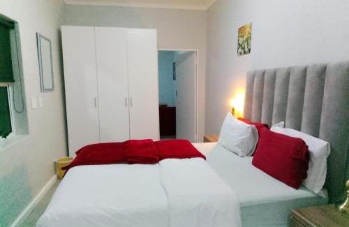 Goodwood Bed & Breakfast | Neo & Ruks Rooms Parow 5