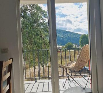 Gura Humorului Apartment | Neo Rustic Bucovina