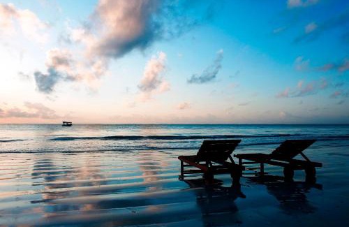 Galu Kinondo Resort | Neptune Paradise Beach Resort & Spa - All Inclusive