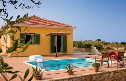 Vathy Villa | Neritos House - Two Bedroom Villa, Sleeps 4