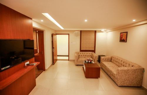 Thalassery Hotel | Nesma Palace