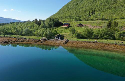 Tjeldsund House | Nesset i Fiskfjord