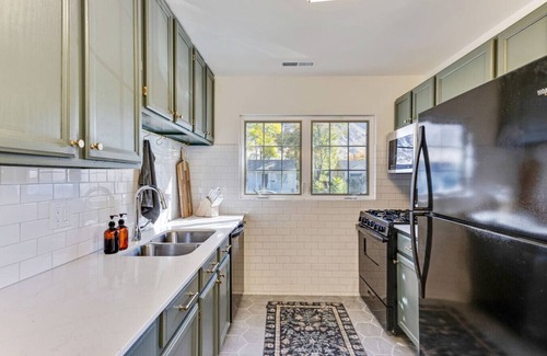 Joaquin Apartment | Nest & Nook 2 Units, 2 Mins from BYU
