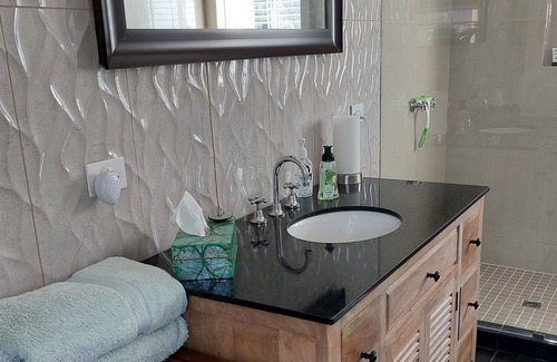 Deepdene Cottage | Nestled between the Forrest and Ocean - Hidden rural gem!