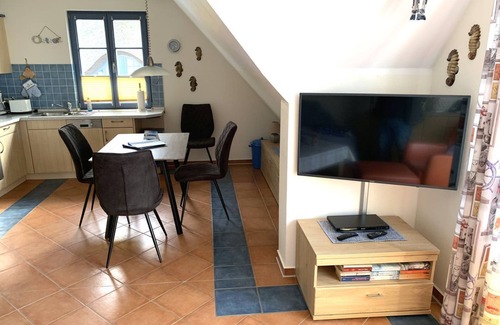 Zingst Apartment | Neue Reihe 43 "Villa Regulus" OG Whg. 3 - Cozy vacation apartment in the heart of