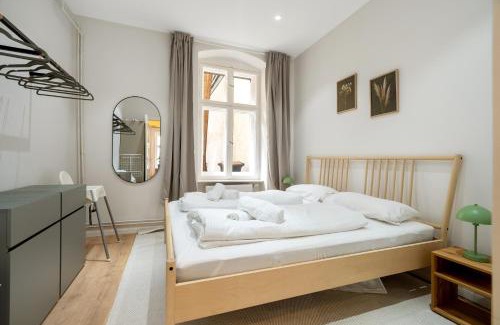Neukoelln Apartment | Neukölln Vibes Tiny and Trendy