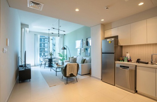 Old Dubai Apartment | New 1BR in Creek Island with Balcony, Pool & Gym
