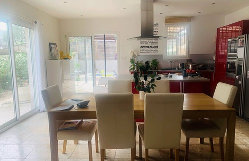 Villeneuve-les-Avignon House | New 2-bedroom villa of 120 m2 with swimming pool in Villeneuve-les-Avignon