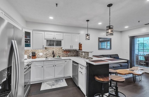 Nashville Condo | NEW! 2nd Floor Front Side Signature Suite - 201 by Grand Wood Suites