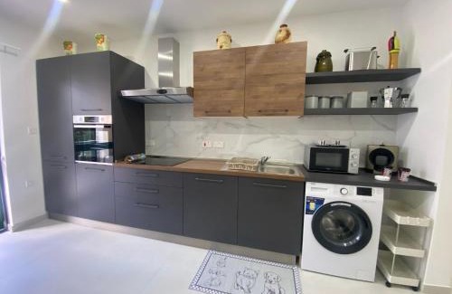 Bugibba Apartment | New 3 Bed Apt with Communal Pool