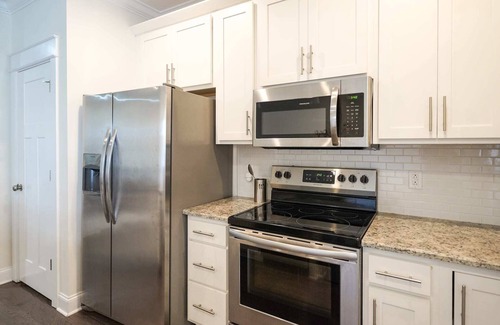 Murfreesboro House | NEW 3 BR 2+ BA Townhome | Sleeps 7 | Near Downtown
