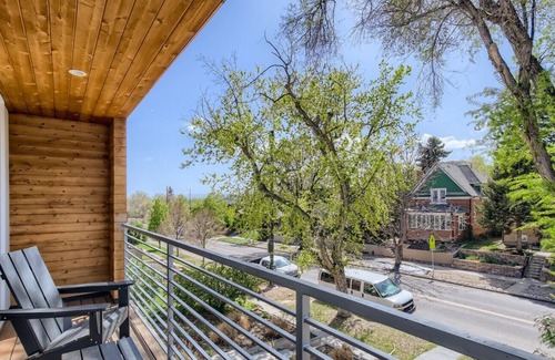 Sloan Lake House | ✰NEW ✰ 3500ft² Luxury✰ Central✰ Game Room✰ Rooftop