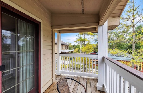 Nashville Condo | NEW! 3rd Floor Front Side Corner Penthouse Suite - 301 by Grand Wood Suites