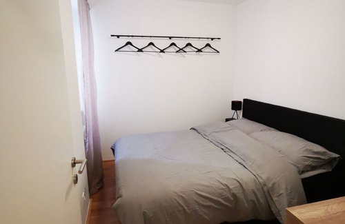 Favoriten Apartment | New 43m2 stylish apartment - in 15min direct to city center