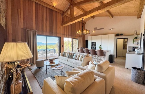 Cirendinu Villa | New 4bed 8pers sheepfold-style villa with swimming pool, splendid sea view over St Cyprien.