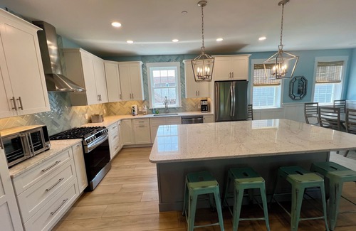 Lewes House | NEW 7-bed with PRIVATE HEATED POOL! Lewes Beach Hideaway, steps to beach & town!