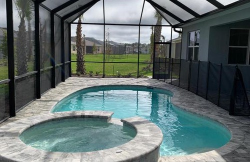 Biggar House | New and Beautiful Babcock Ranch home with Private Screened in Heated Pool