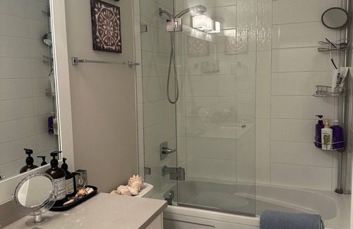 Guildford House | New and Cozy 2 bedrooms suite