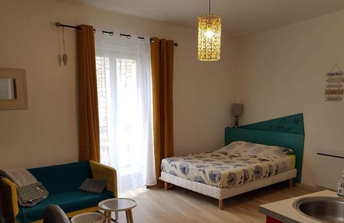 Viviers Apartment | New and modern studio for the holidays