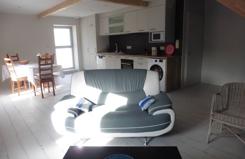 Saint-Martin-Belle-Roche Apartment | New apartment in stone house near A6 exit