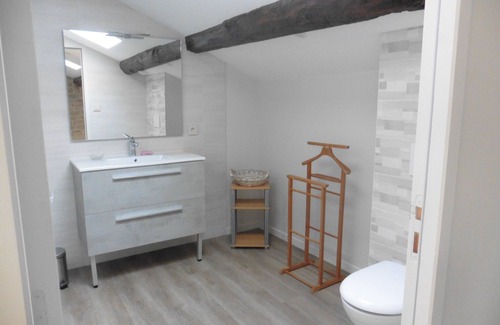 Saint-Martin-Belle-Roche Apartment | New apartment in stone house near A6 exit