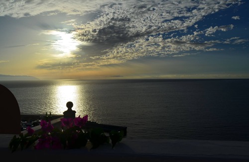 Los Gigantes Apartment | New apartment, idyllic surroundings .Wi-Fi Unforgettable vacations!