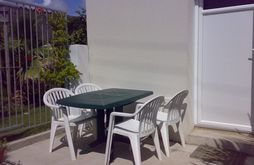 Saint-Nazaire Apartment | New apartment for rent with luxurious furnishings