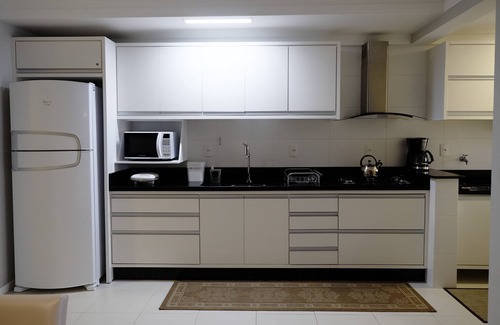 Ingleses Norte Apartment | New apartment in the North corner of the British with leisure area. Wifi, NetFlix and Split.
