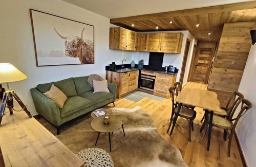 Le Planellet Apartment | New apartment in Megève - Mont d'Arbois (cable car 3 min walk) with view