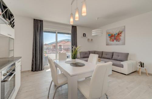 Trogir Apartment | New apartment in town center
