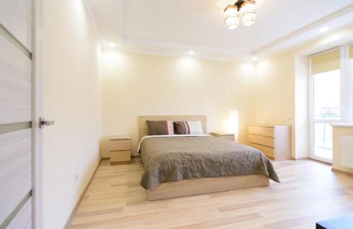 Lychakivskyi District Apartment | NEW Apartment on Zhasmynova Street 5b