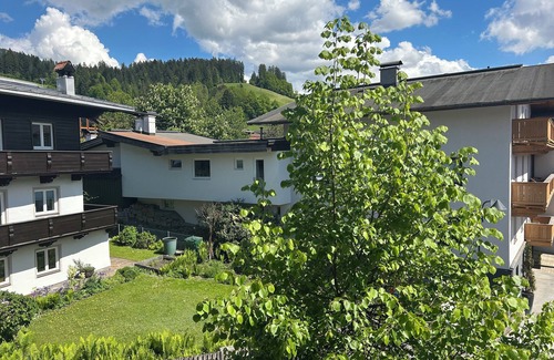 Hopfgarten Markt Apartment | New apartment with 2 bedrooms in Hopfgarten directly next to the gondola