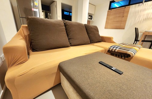 Embassy District Apartment | [NEW] Be Cozy Silom 2B 1-min to BTS & MRT