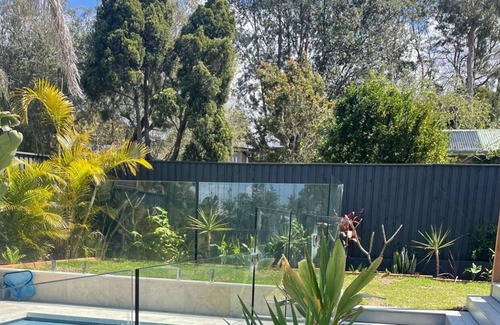 Allambie Heights House | New beautiful family home with pool and spa