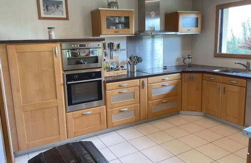 Chateaulin House | New "Beautiful Family House" in a quiet area near the coast