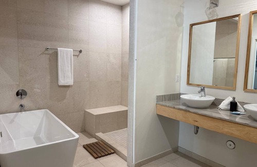Downtown Tucson Hotel | New! Boutique Hotel with Cocktail Bar