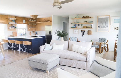 Coffeyville House | New Broadkill 2BR Fully Renovated Cottage Retreat; Dock Access and Bay Views