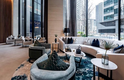 Canary Wharf Apartment | New Build Canary Wharf 2BR w/ Balcony nr shops, by Blueground