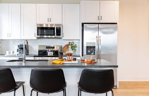 Nashville House | New Build Condo Minutes from Downtown Nashville Dining & Fun | Heights #403