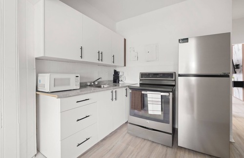 Windsor Apartment | New Build Sunny 2 Bedroom Unit