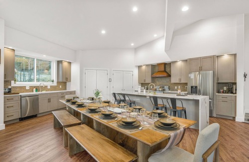 McGaheysville House | New Build with Amazing Views in Massanutten
