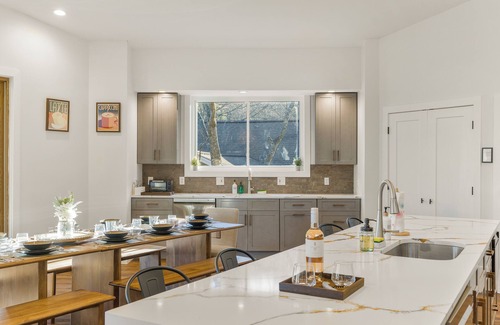 McGaheysville House | New Build with Amazing Views in Massanutten