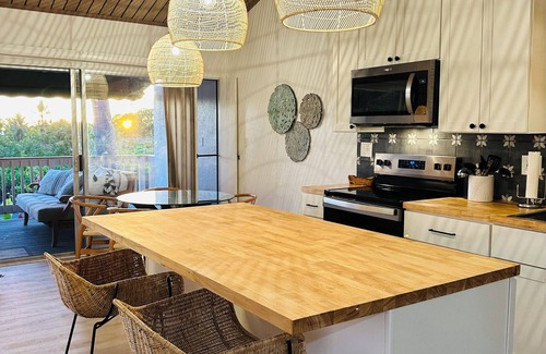 Keauhou Apartment | NEW! Charming 1-bedroom bungalow in amazing Kona
