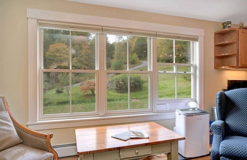 Hartland Apartment | New! Charming 1BR Hideaway - Hartland Hill House
